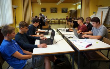 LET'S PLAY GERMANY-Workshop für Jugendliche in Staufenberg